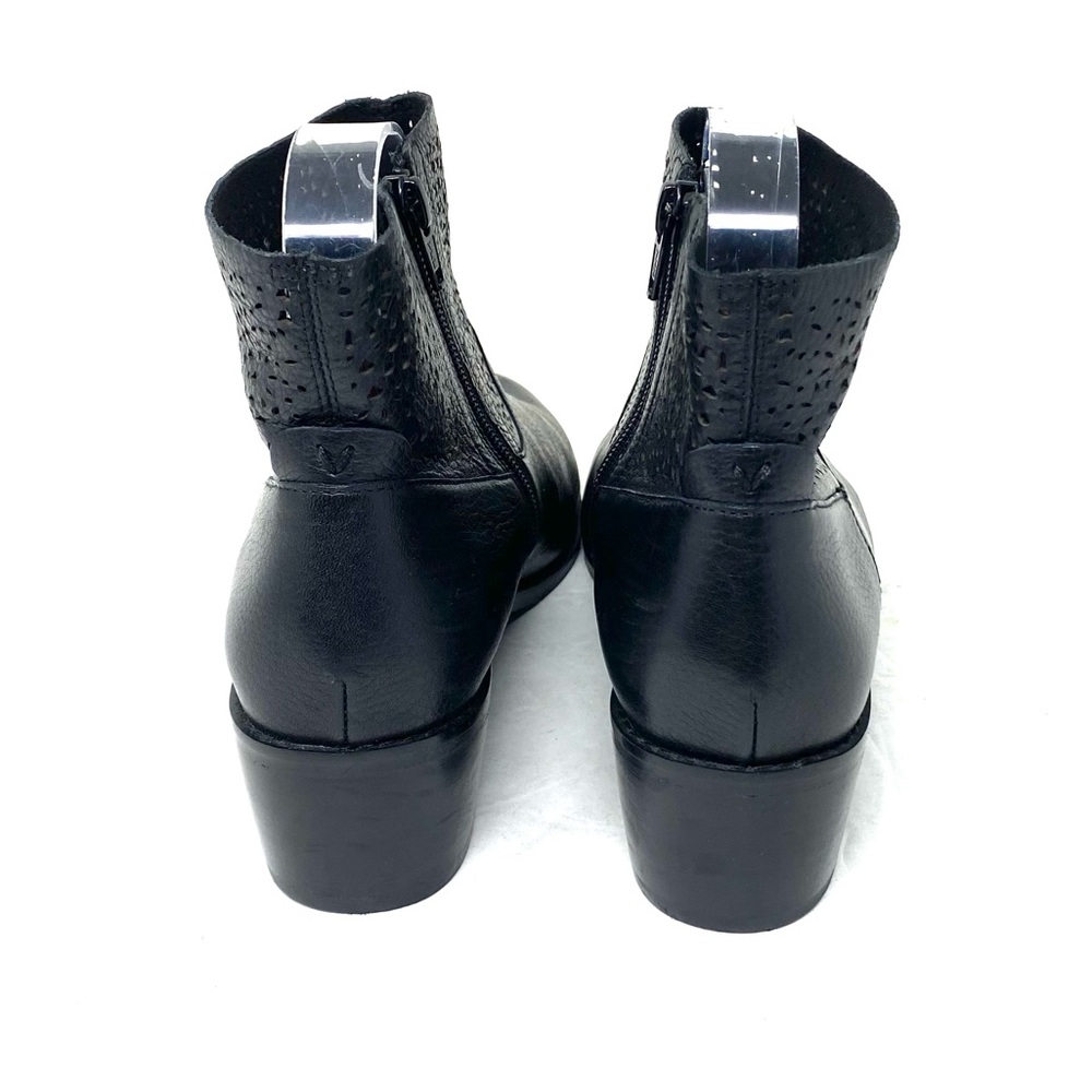 Vionic Boots - Picture 6 of 7